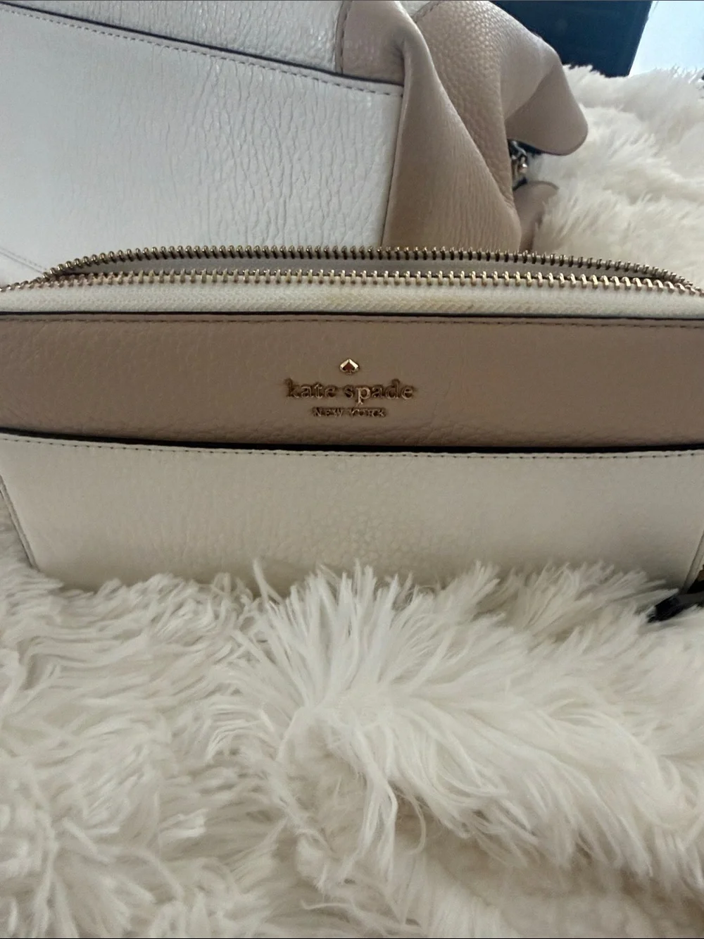 kate spade Pebbled Leather Zip Wallet in White and Blush